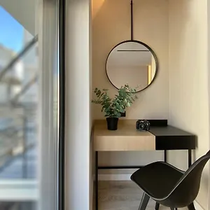 Aparthotel Icon Urban Living ***