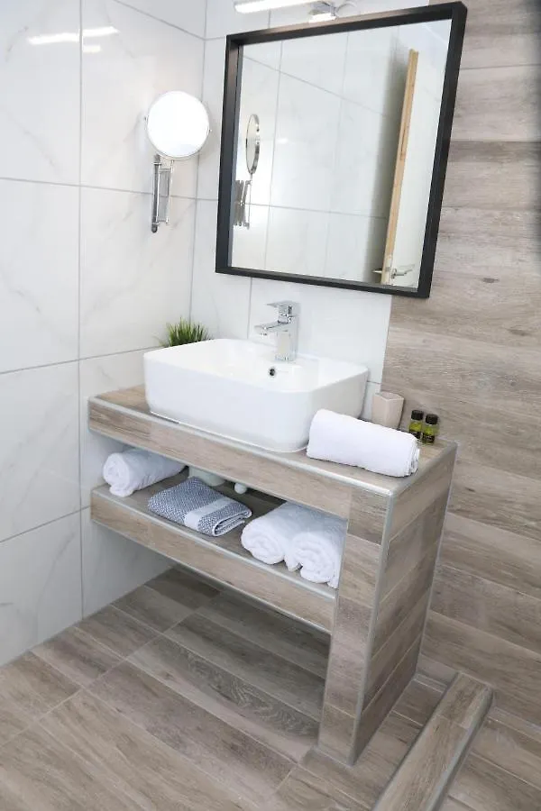 Luxor Premium Suites Thessaloniki Aparthotel